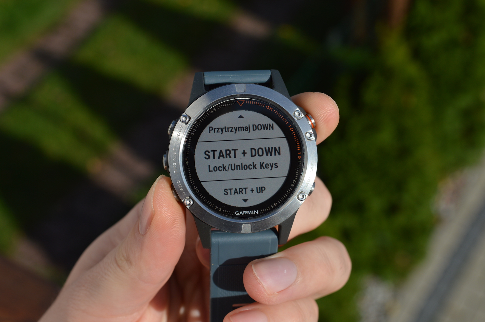 Skróty klawiszowe w zegarku Garmin Fenix 5 GPS dla Aktywnych